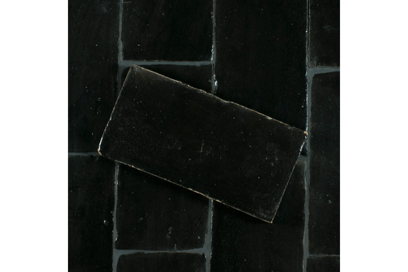 Schwarz - Bodenfliese Platta
