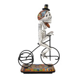 Catrin Ciclista - traditionelle Figur mit Talaver-Motiv
