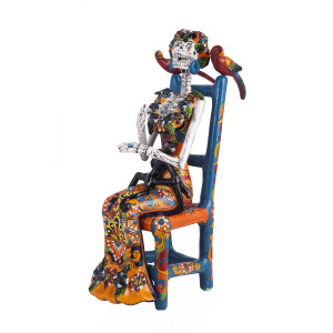 Frida Sentada - traditionelle Talavera-Statue aus Mexiko