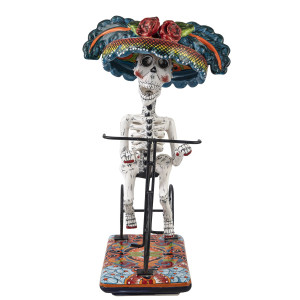 Ciclista catrina - Statue von La Catrina auf einem Fahrrad