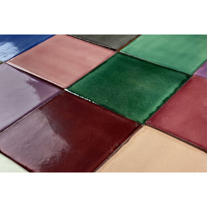 Ciruela - Patchwork aus einfarbigen Fliesen - 90 Stück. 1 m2