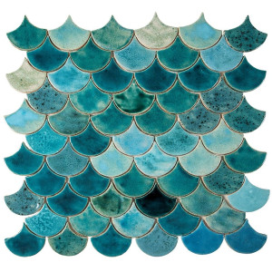Fischschuppe - Fliesenset „Mediterranean Breeze“ aus der Serie „Water“.