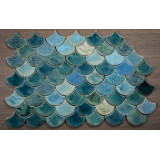 Fischschuppe - Fliesenset „Mediterranean Breeze“ aus der Serie „Water“.