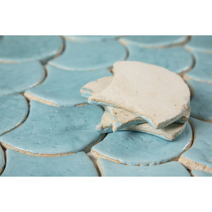 Fischschuppe - Fliesenset „Azurblaue Lagune“ aus der Serie „Wasser“