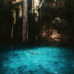 Fischschuppe - "Türkis Cenote" Fliesensatz aus der Serie "Water"