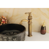 Amaranta - Stilvolle Waschbecken Wasserhahn