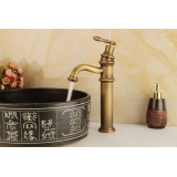 Amaranta - Stilvolle Waschbecken Wasserhahn