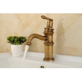 Felippe - Messing Waschbecken Wasserhahn