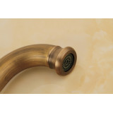 Jacob - Waschbecken Wasserhahn im Retro-Stil